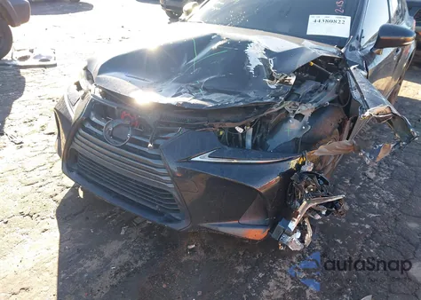 2018 Lexus Is 300 z USA, uszkodzony, nr VIN JTHBA1D29J5076293